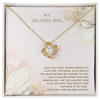 Jewelry 18K Yellow Gold Finish / Standard Box Love Knot Necklace For My Beloved Wife